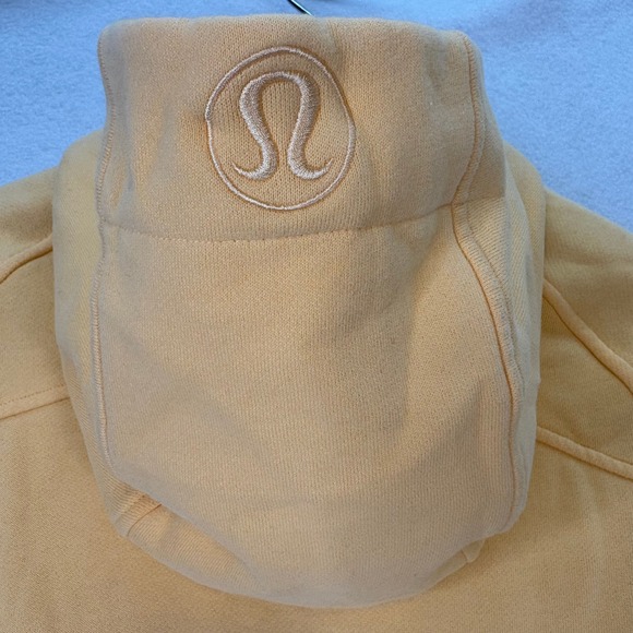 Lululemon Women's Sz 2(?) Hooded Scuba Full Zip Cropped Jacket Summer‎ Glow - Picture 7 of 9